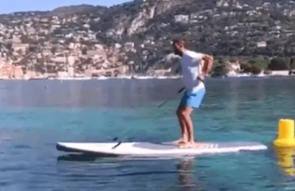 Jérémy Scatena en mode entraînement padel / paddle