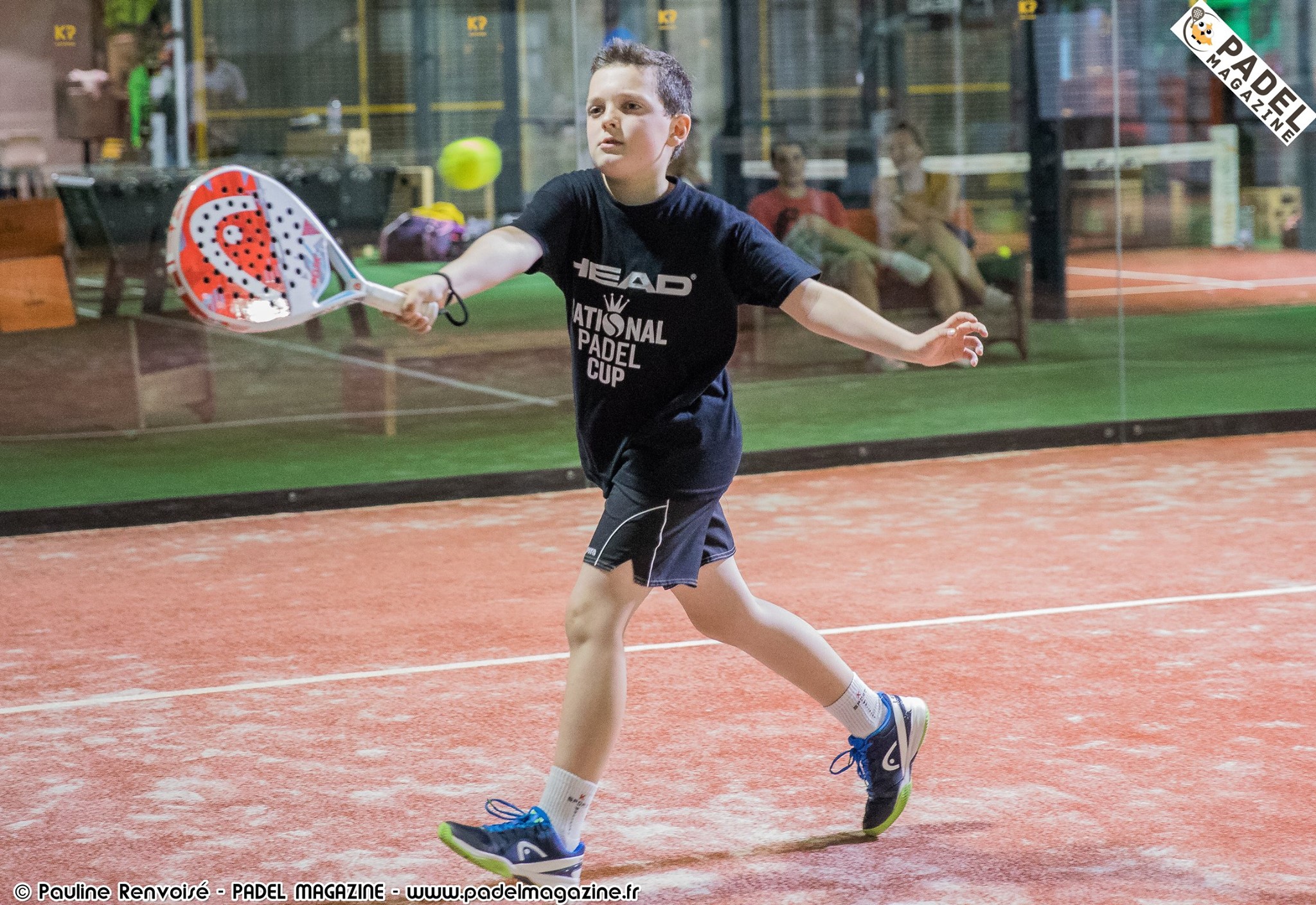 Discover the padel during the holidays