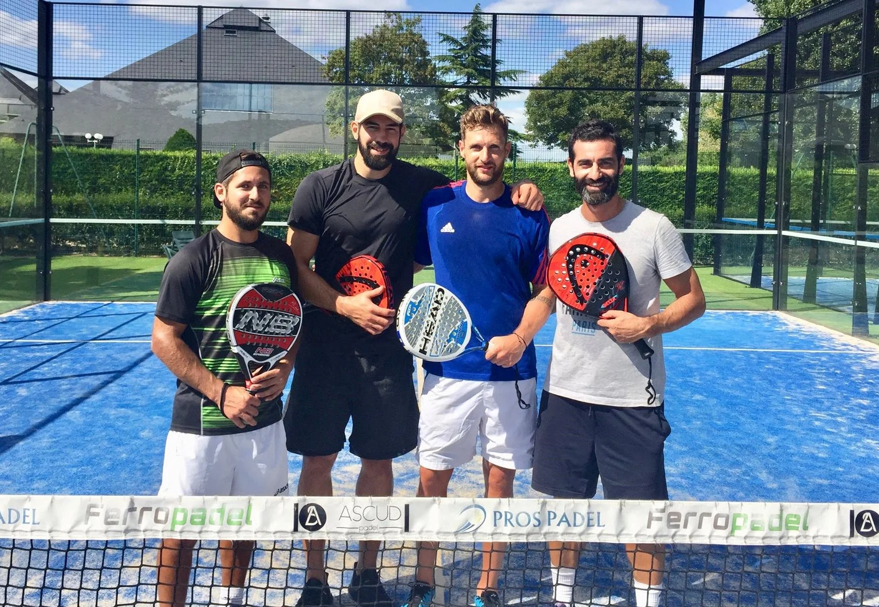 Nikola Karabatic et Mickaël Robin au padel