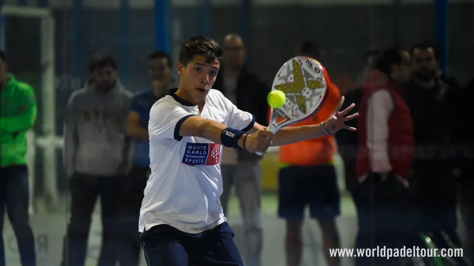 Le prodige Agustin Tapia remporte le Master de Padel Argentin