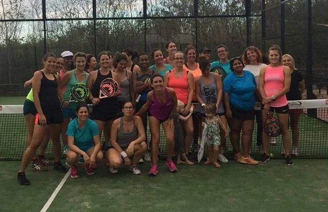 Padel Ekwalis parie sur le padel féminin