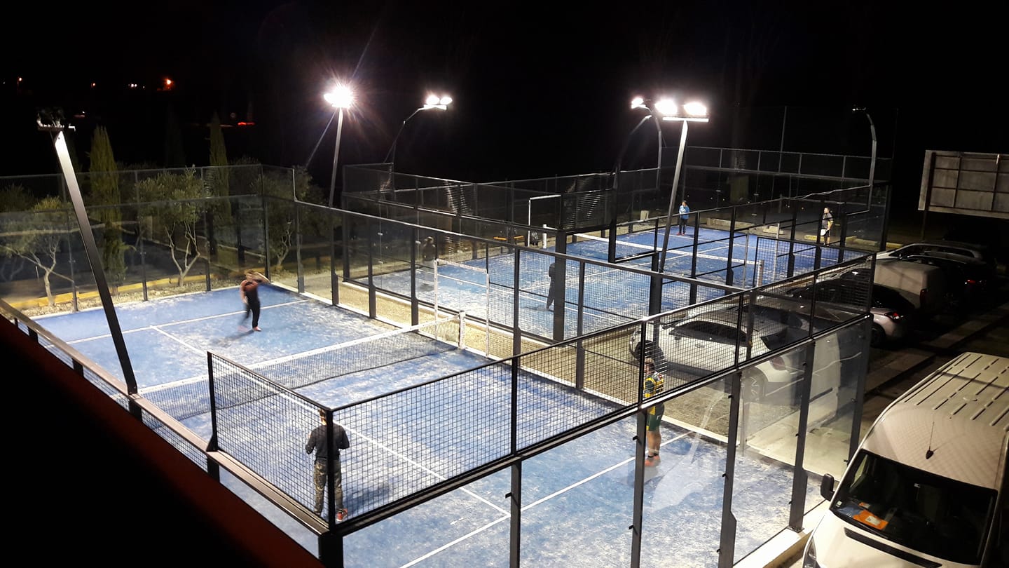 Lunel offers 2 fields of padel thanks to the Temple of Sport