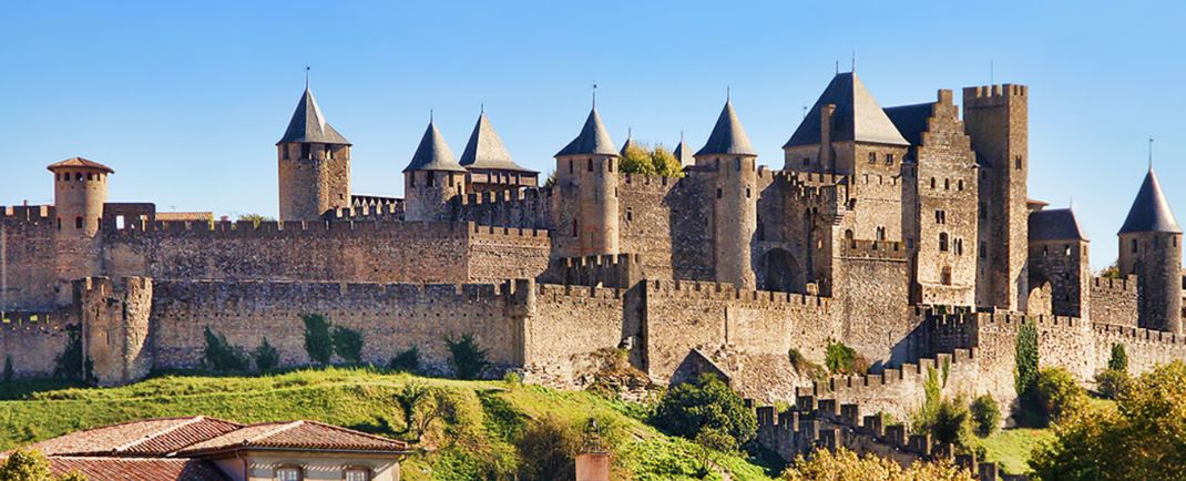Carcassonne beginnt um padel
