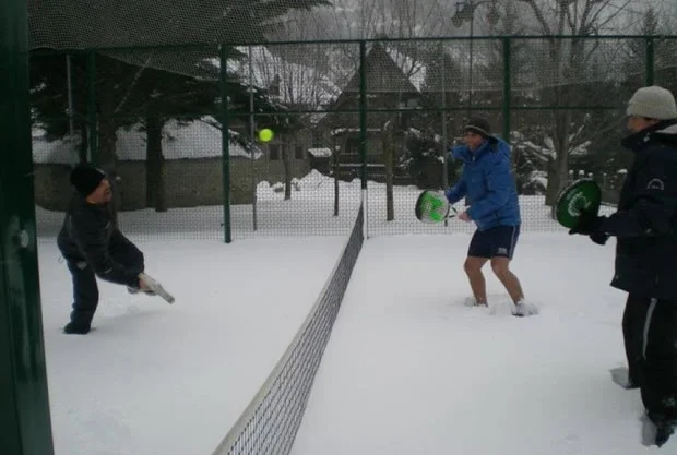 Quelques conseils pour jouer au padel en hiver