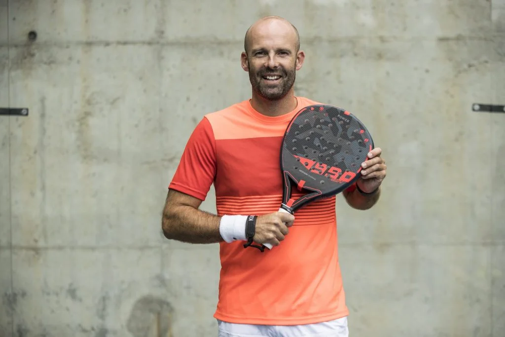KUIKMA-padel-Décathlon-rouge-1024x683