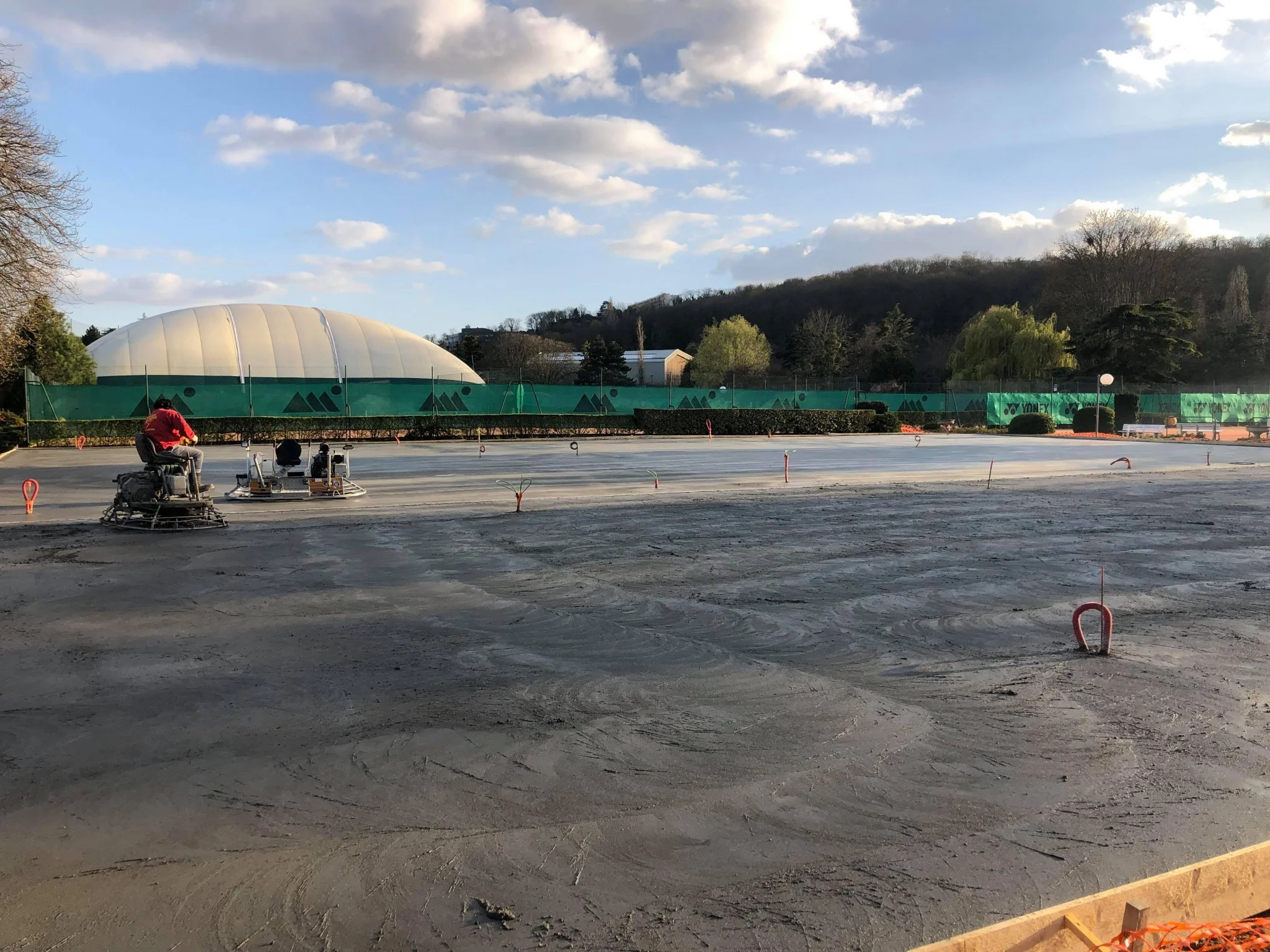 Bientôt 7 terrains de padel au Club des Pyramides