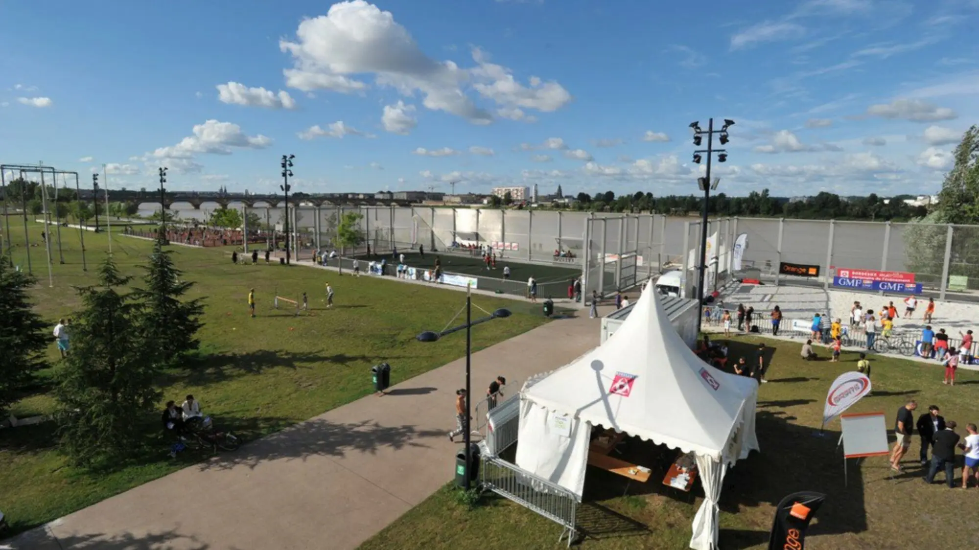 1ère sur une Place Publique – FFT Padel Tour Bordeaux