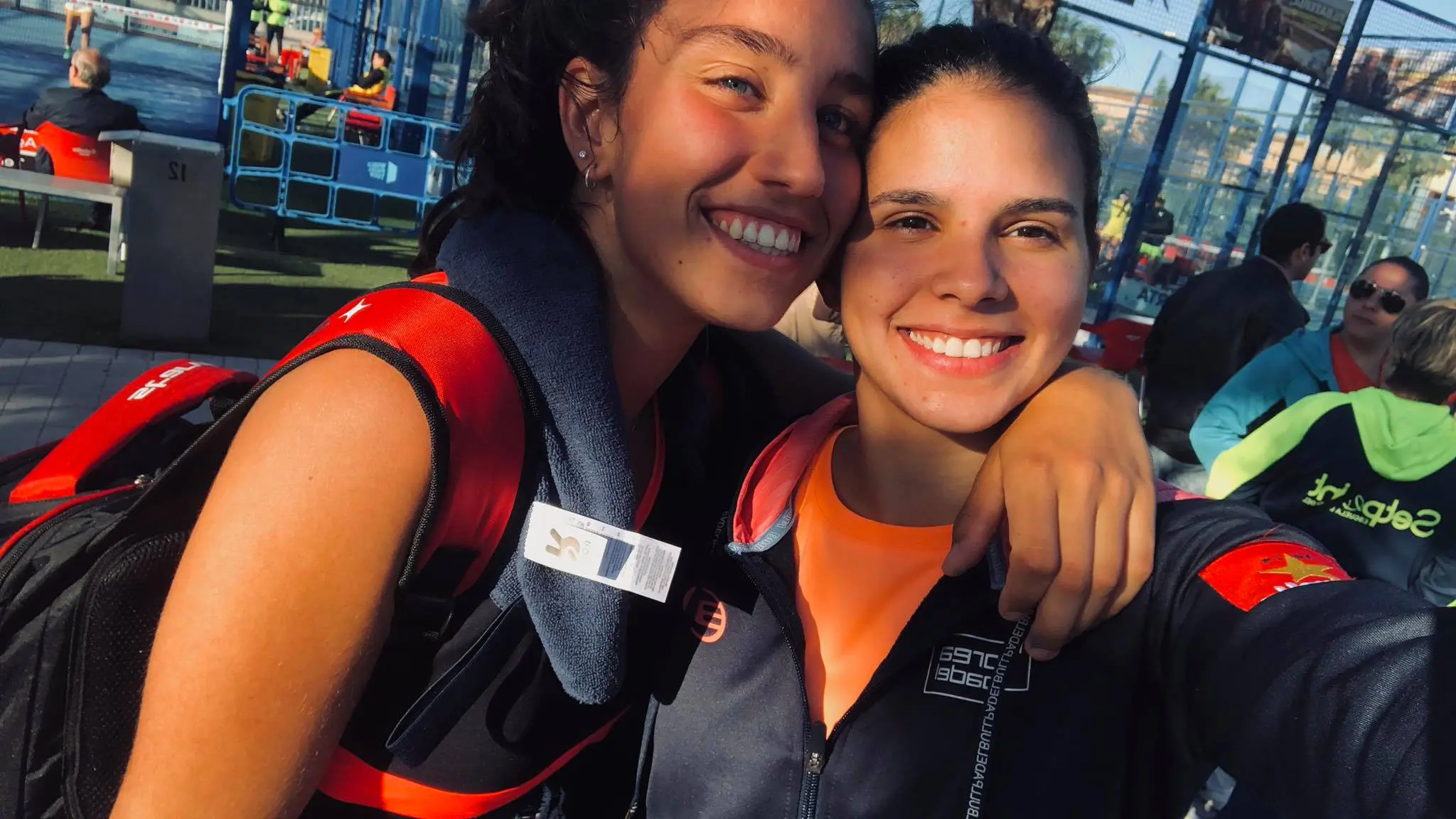 Une paire charmante : Delfie Brea / Bea Gonzalez
