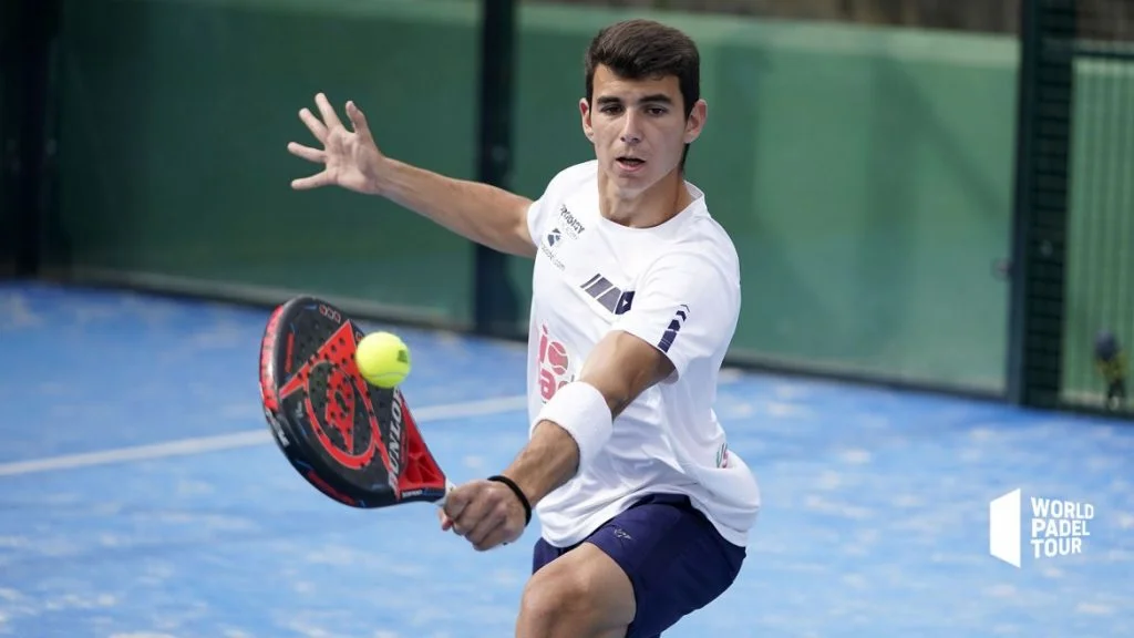 Gonzalez volée revers | Padel Magazine