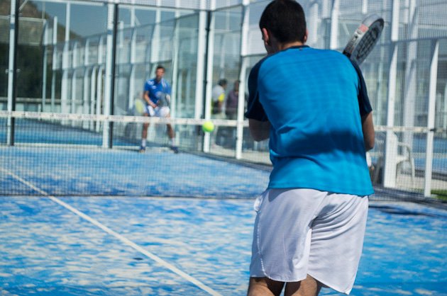 What are the rules of padel “Cruzado”?
