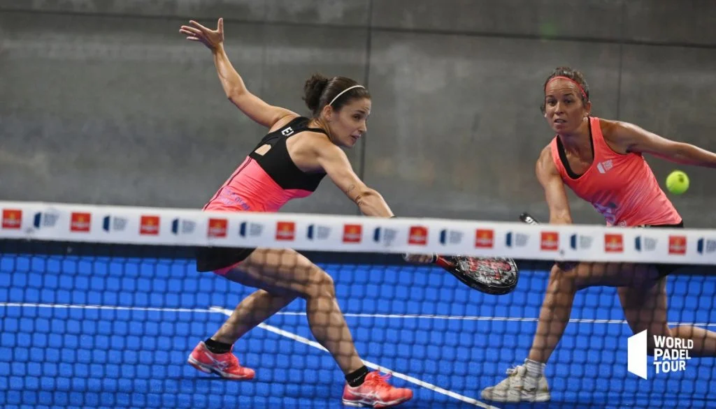 Patty Llaguno Eli Amatriain volée World Padel Tour