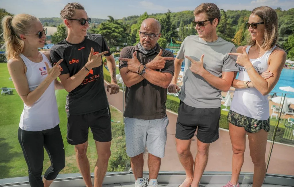 doigts pyramides DANA LOBBAN, GREG LOBBAN, ANNA SERME, LUCAS SERME | Padel Magazine