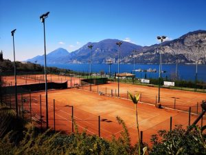 court de padel italie montagne lac