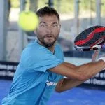 Jérémy Scatena regard balle | Padel Magazine Jérémy Scatena regard balle