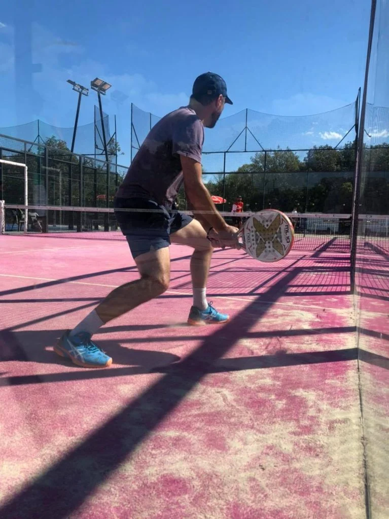 Revers gaucher joeurs de padel