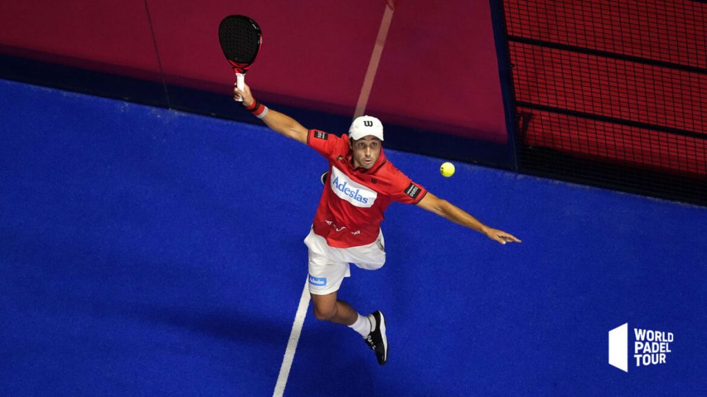 How to play on a slow track at padel ?