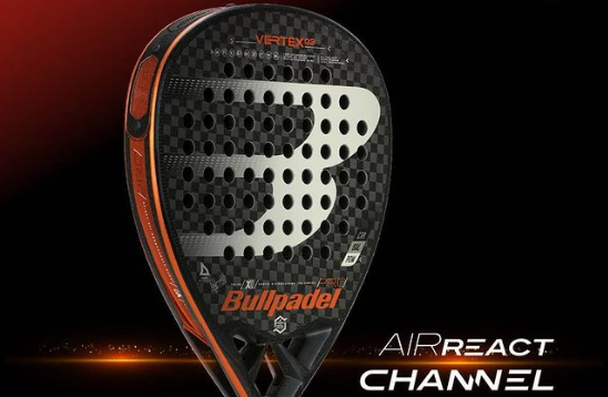 Maxi Sanchez presenterar Bullpadel Vertex 3