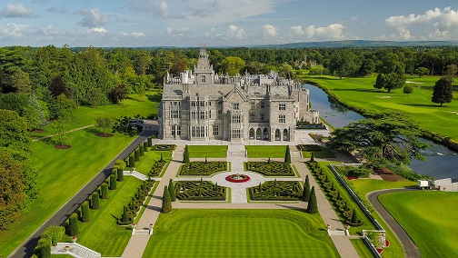 adare manor hotel gezien vanuit de lucht chateau jardins