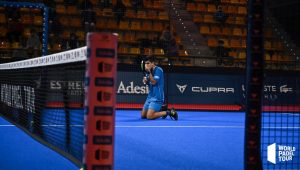 fede-chingotto-déception défaite main visage