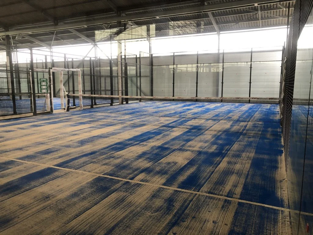 terrain-bleu-padel-let-padel-indoor-orléans-scaled