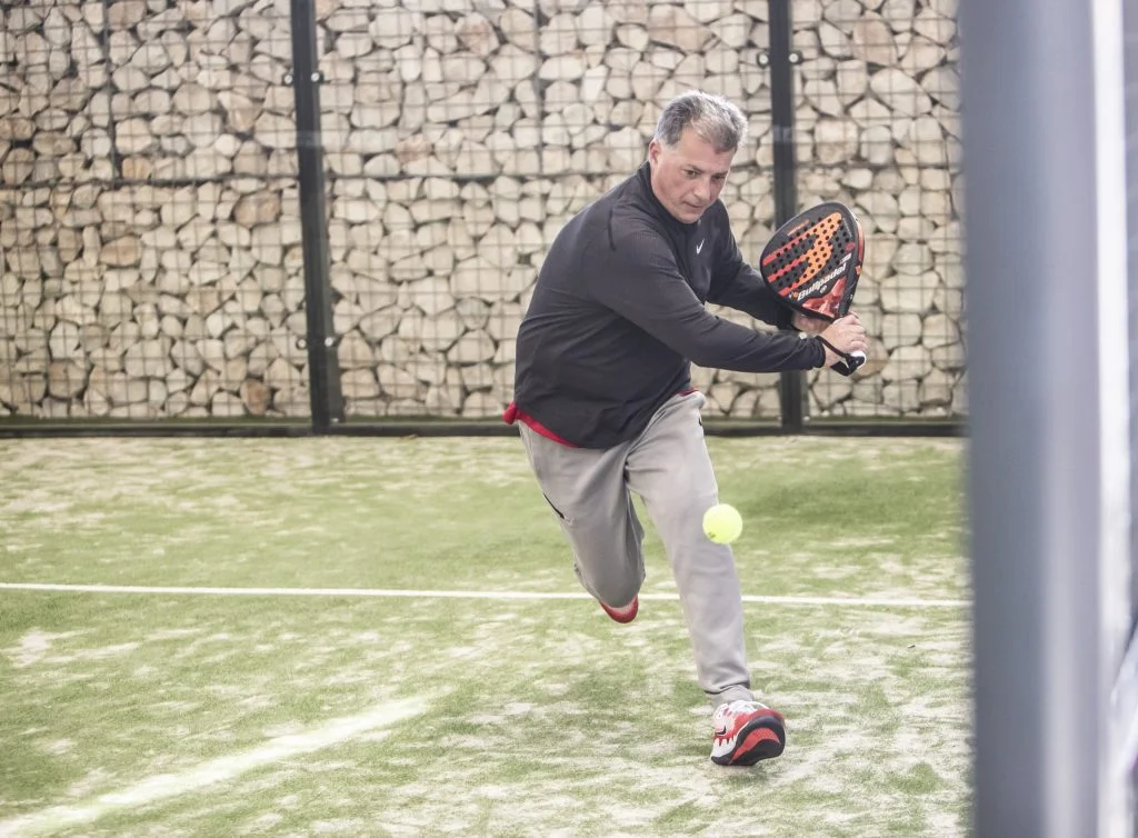 Derbi Kia-Bullpadel 2020-montée de revers | Padel Magazine