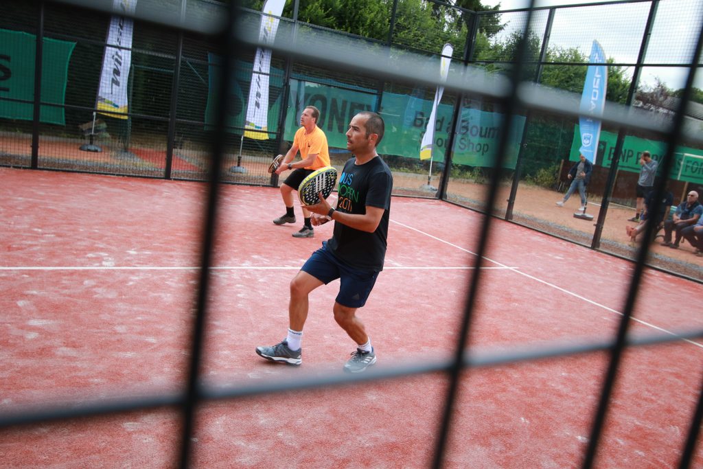 アバルカジュニオー padel ベルギー