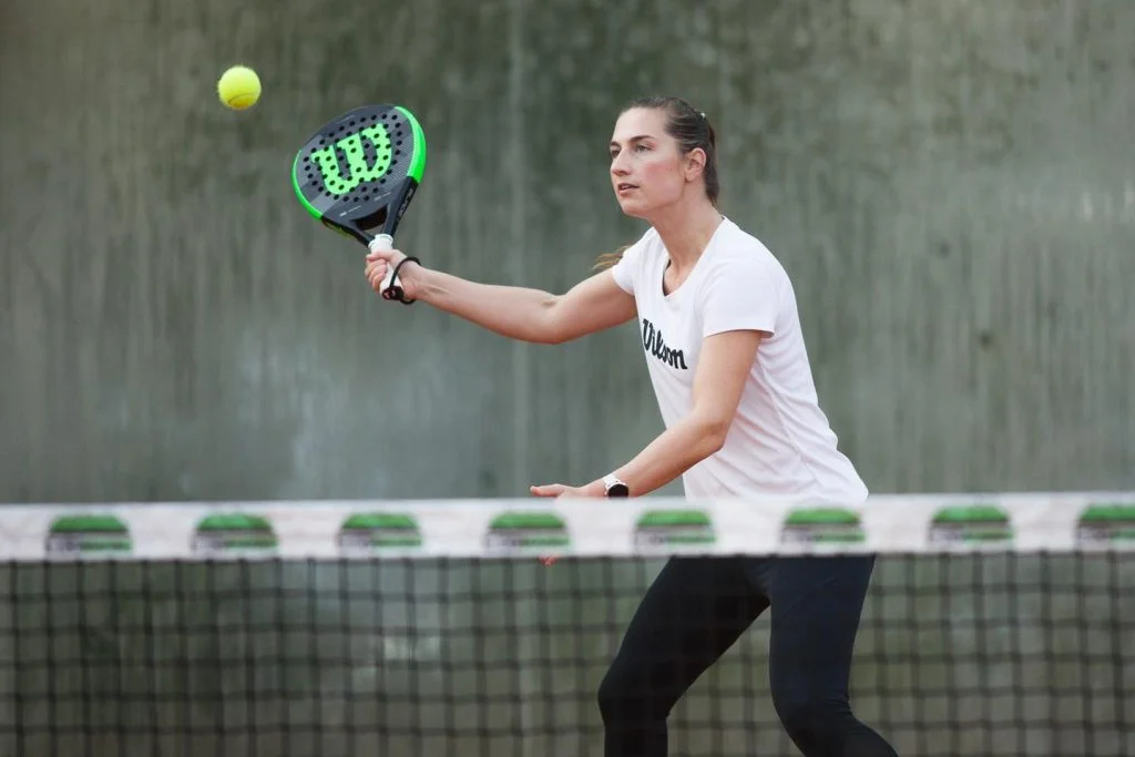 blade wilson padel dames volée coup droit