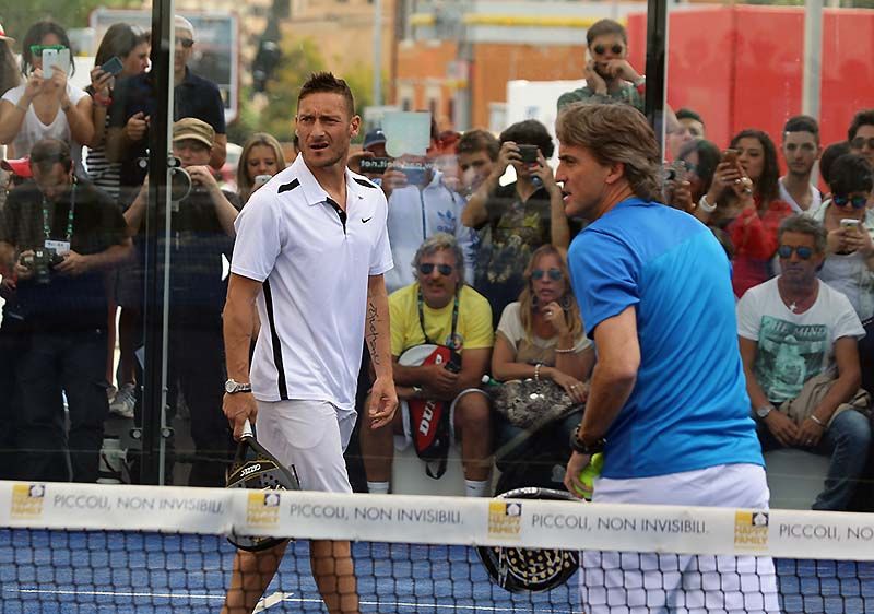 partida mancini totti padel Itália