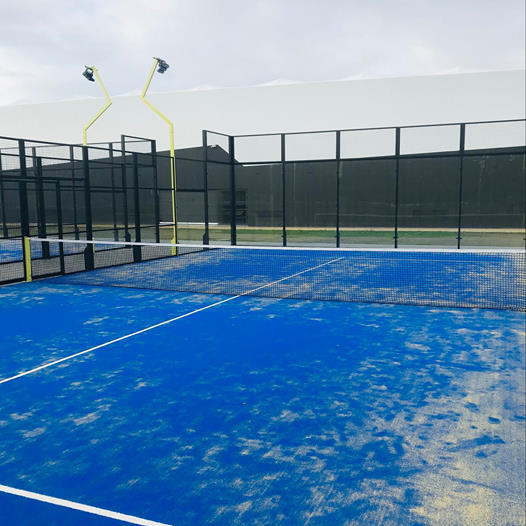 4Padel Marville pakenee padel ulko-