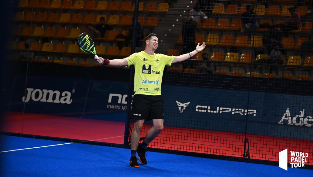 conductor paquito navarro