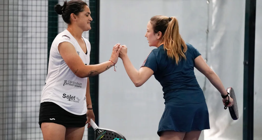 Humilité et communication padel féminin