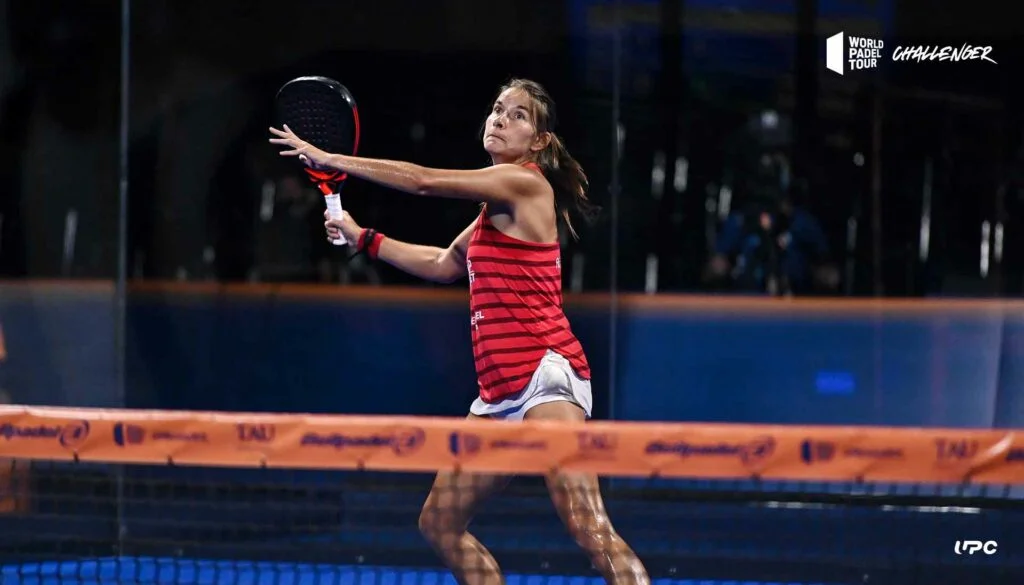 Alix Collombon préparation balle haute La Nucia Challenger 2021