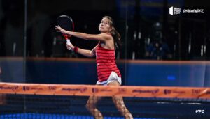 Alix Collombon préparation balle haute La Nucia Challenger 2021