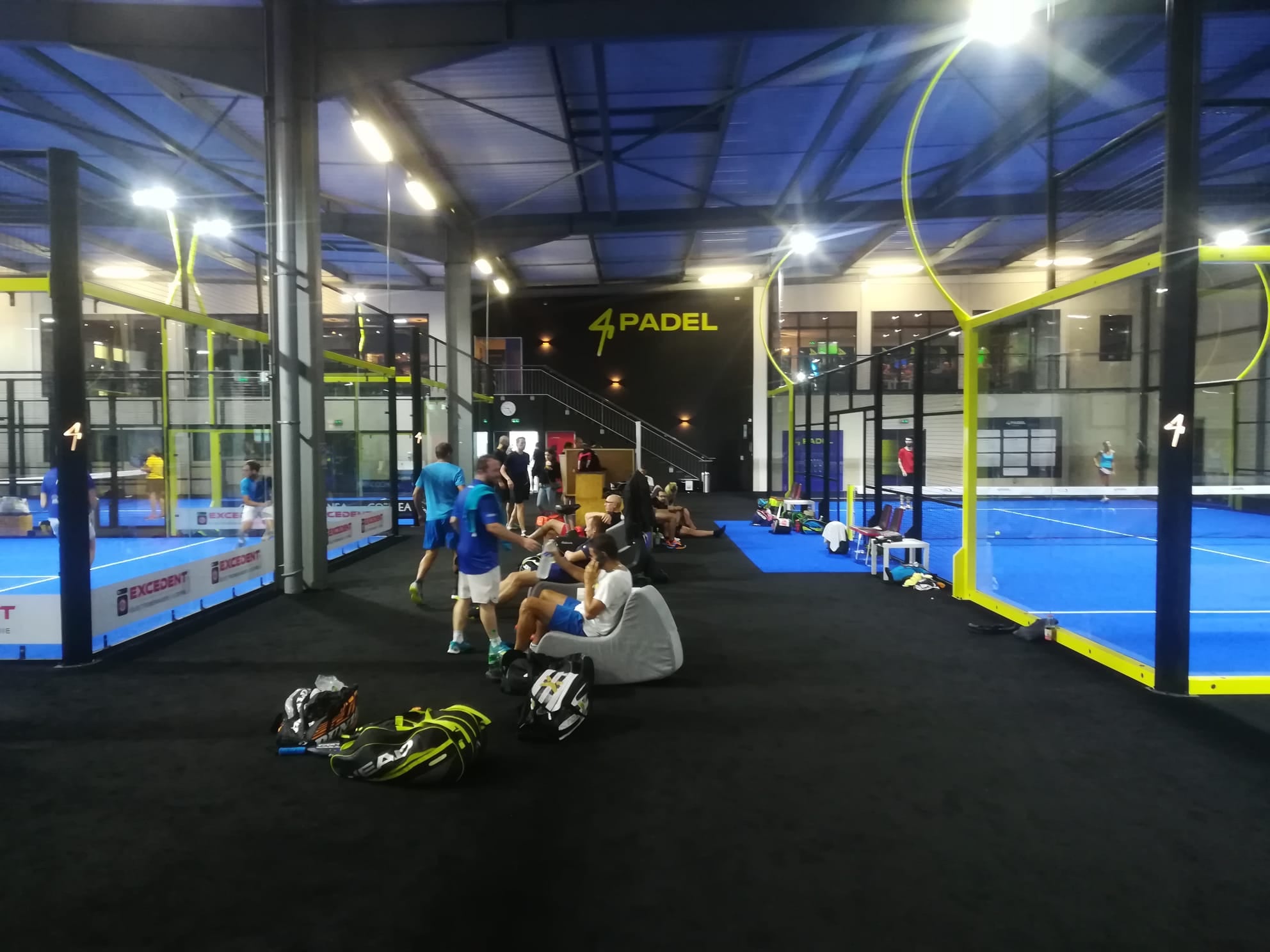 Stage Padel Esperienza di Twenty By Ten in francese Padel OpenTolosa