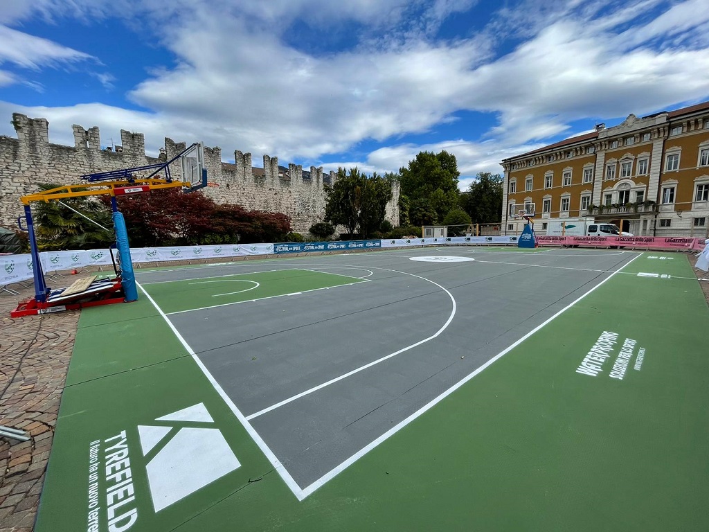 Tirefield terreno de basket