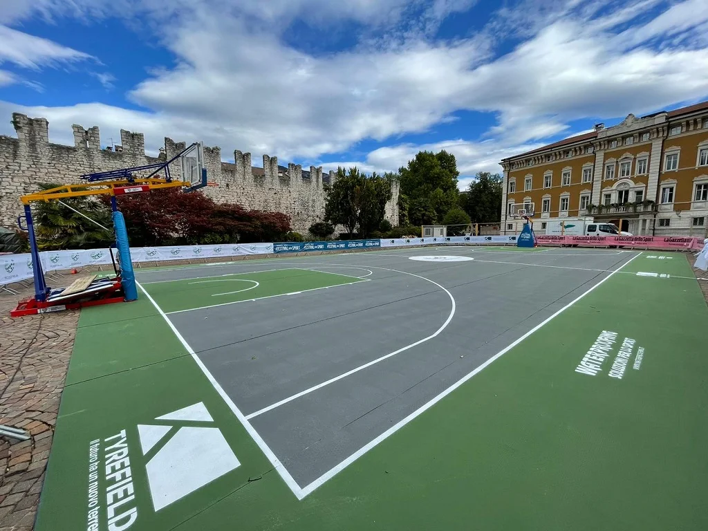 Tyrefield terrain de basket | Padel Magazine Tyrefield terrain de basket