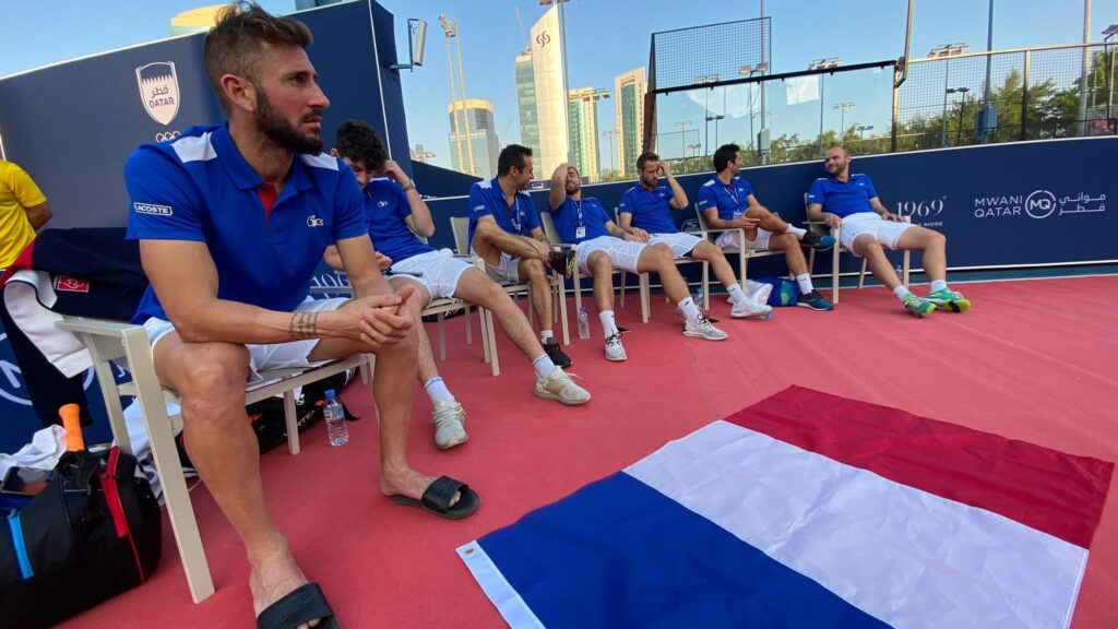 Français drapeau équipe masculine Qatar 2021