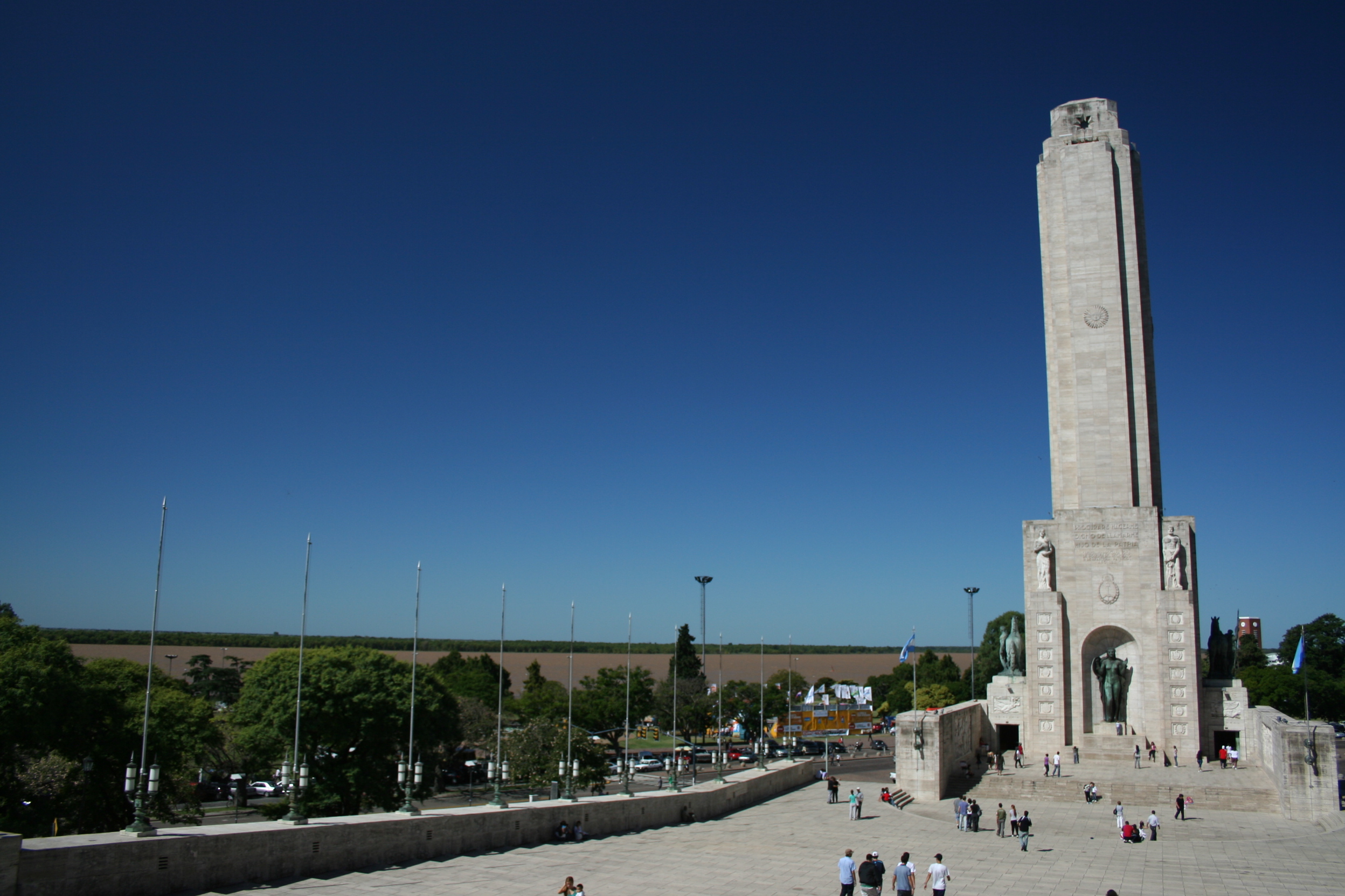 Monumento_Historico_Nacional_a_la_Bandera_002