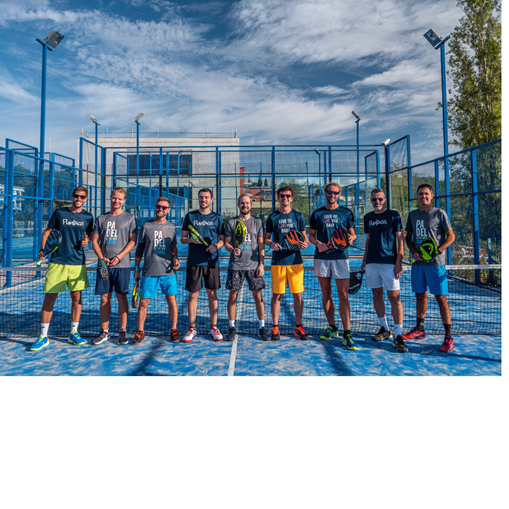 Gruppo di tirocinio padel esperienza venti per dieci