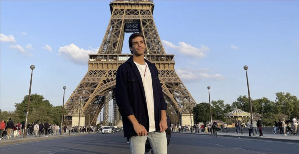 juan lebron paris tour eiffel