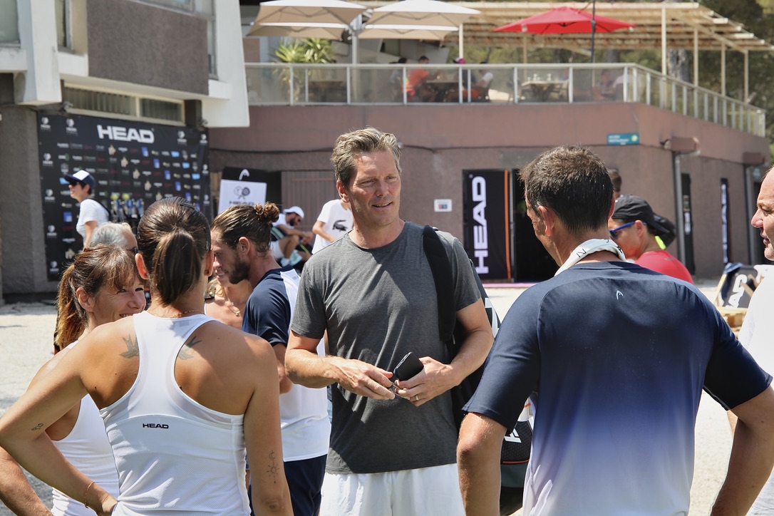 Thomas Enqvist: " padel, sosiaalinen urheilu »