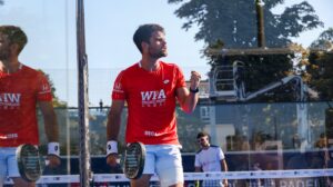Javi Garrido poing serré roland garros padel 2022