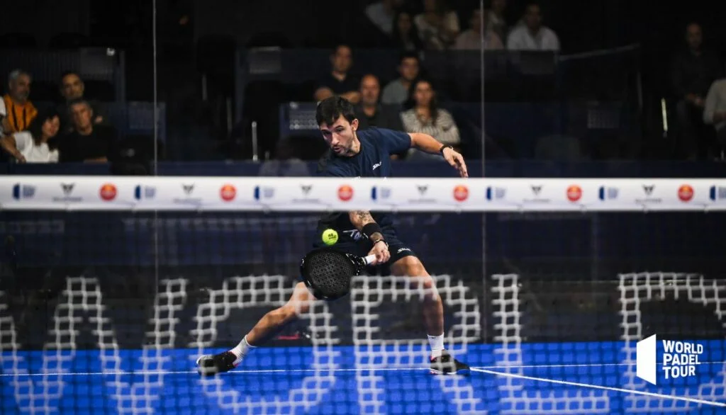 Sanyo Gutierrez coups droit