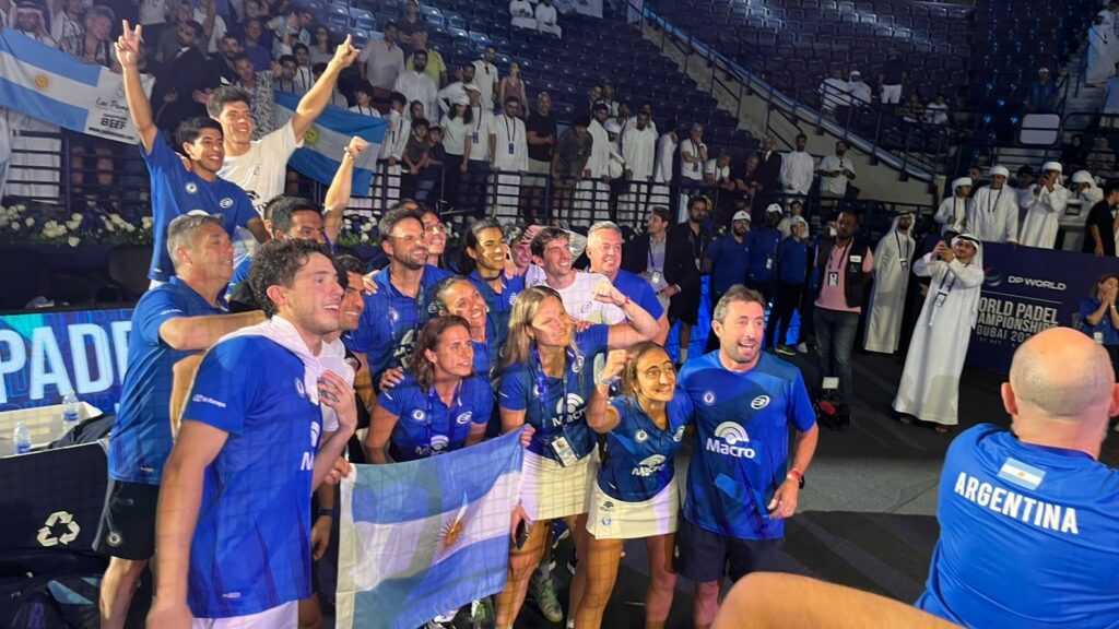 Campionato mondiale di vittoria finale dell'Argentina padel 2022