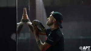 Gonzalo Alfonso Torreon 2022 essuyer main