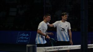 Stupa Di Nenno embrassade Mondial 2022 Dubai finale