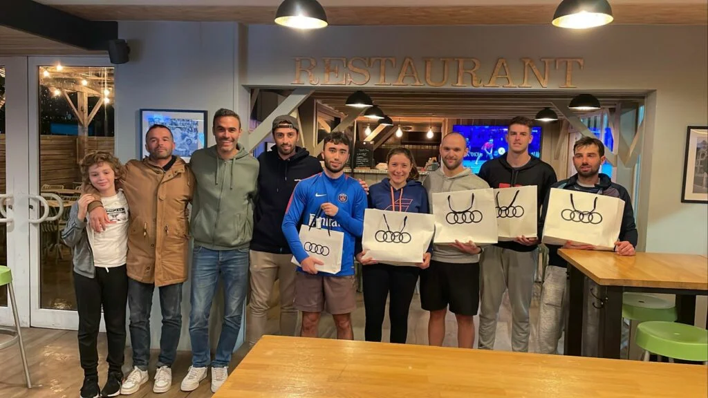 Victoire-Authier-Pothier-P500-Echirolles-2022-groupe | Padel Magazine Victoire-Authier-Pothier-P500-Echirolles-2022-groupe-1024x576