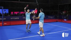 Lebron Galan victoire Master Final 2022 WPT embrassade