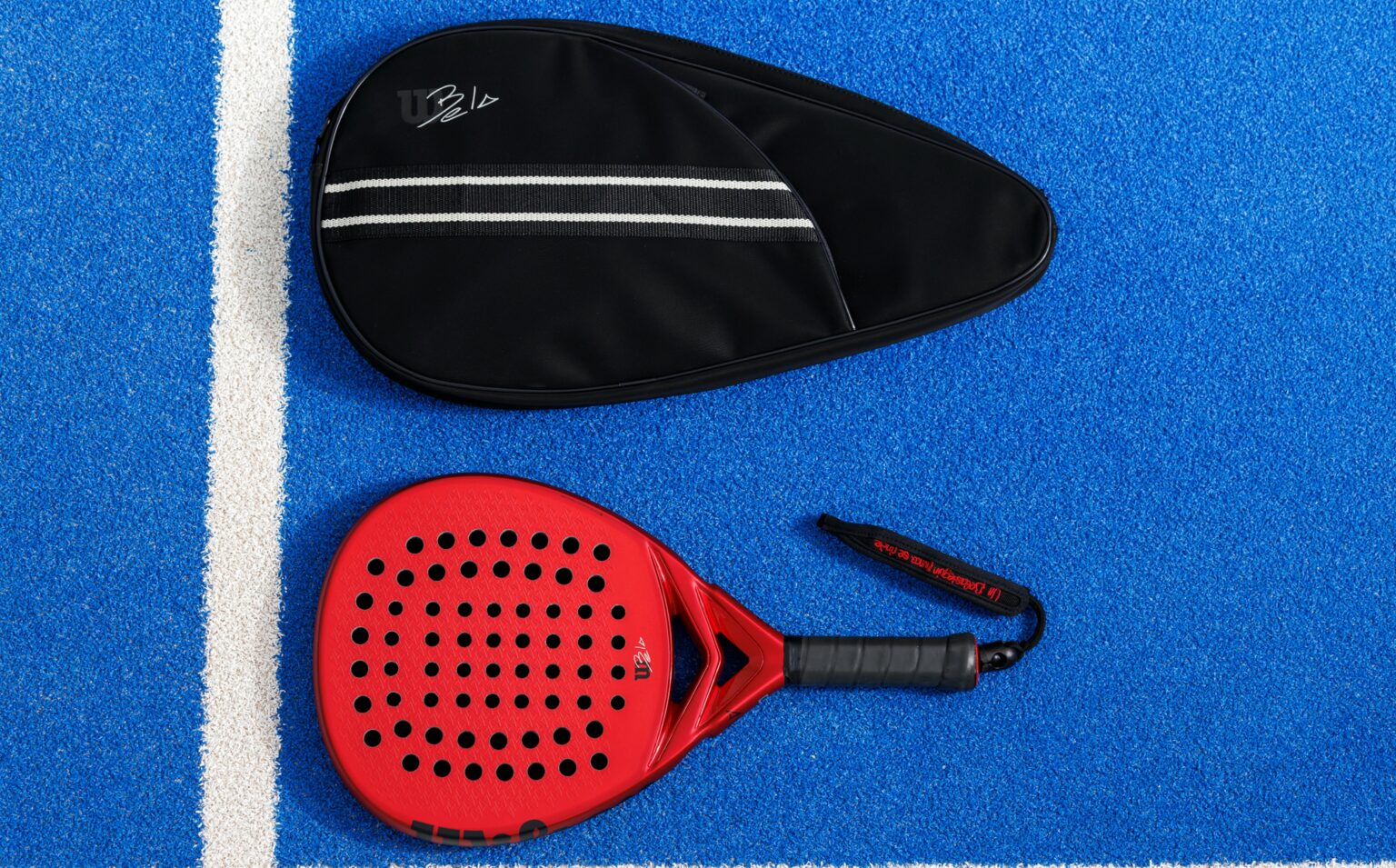 Raquette De Squash Wilson Ultra Impact - Avec Housse - Alliage AirLite - 225g - Tension Prête à Jouer