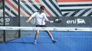 Perino volée de coup droit gaucher premier padel 2023